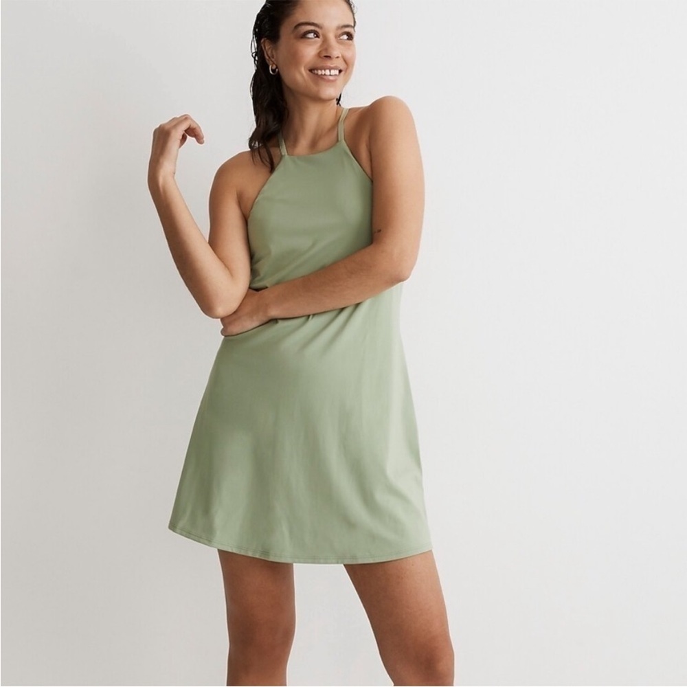 Madewell 2.0 MWL Flex Fitness Dress NWOT Mint Green Size Med Strappy Criss Cross